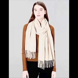 Women’s large soft pashmina scarf shawl cream